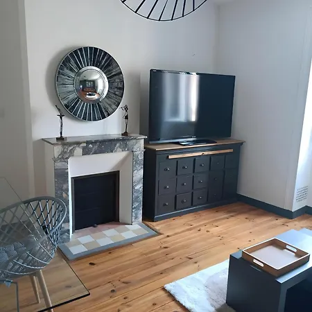 4 Pers, Climatise Apartment Eymet
